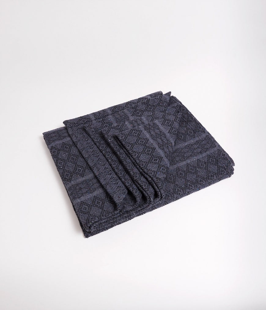 Thunder (Grey)