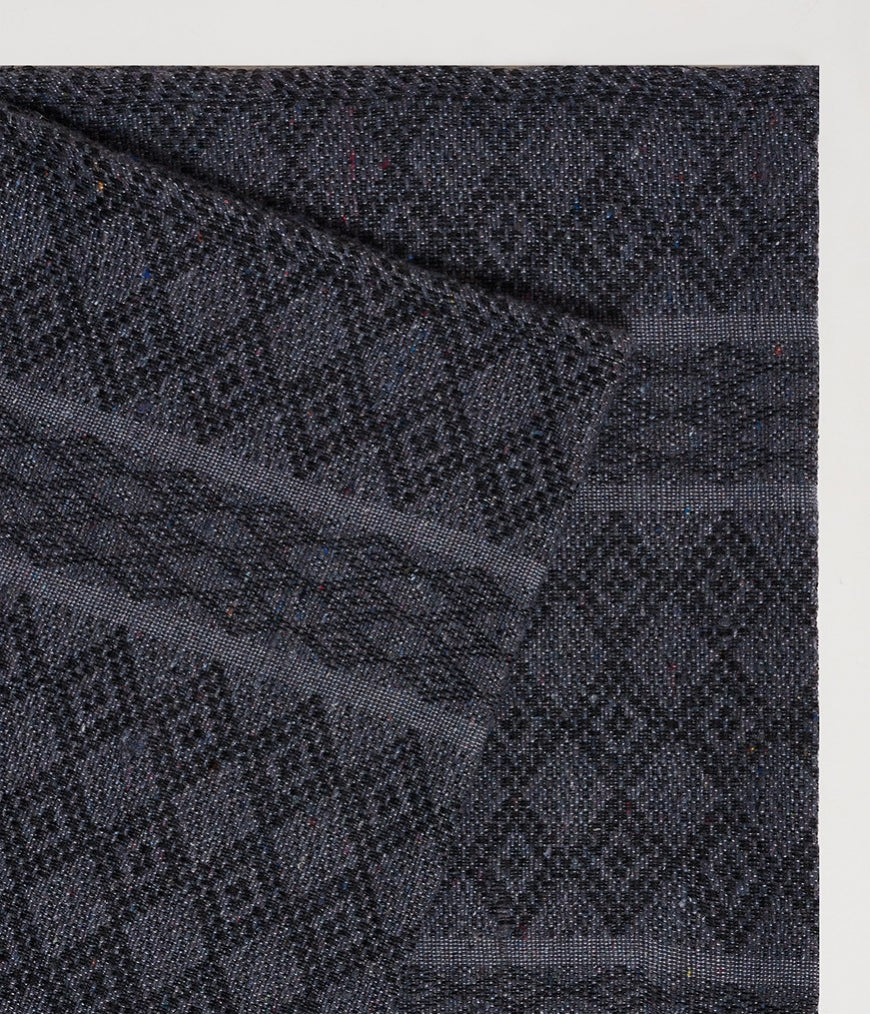 Thunder (Grey)